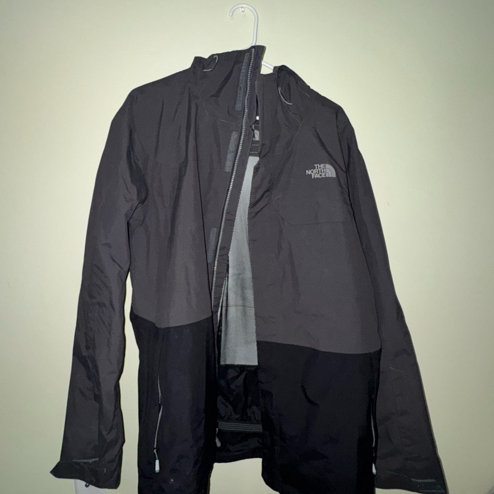 The North Face Men's Dark Gray and Black Raincoat